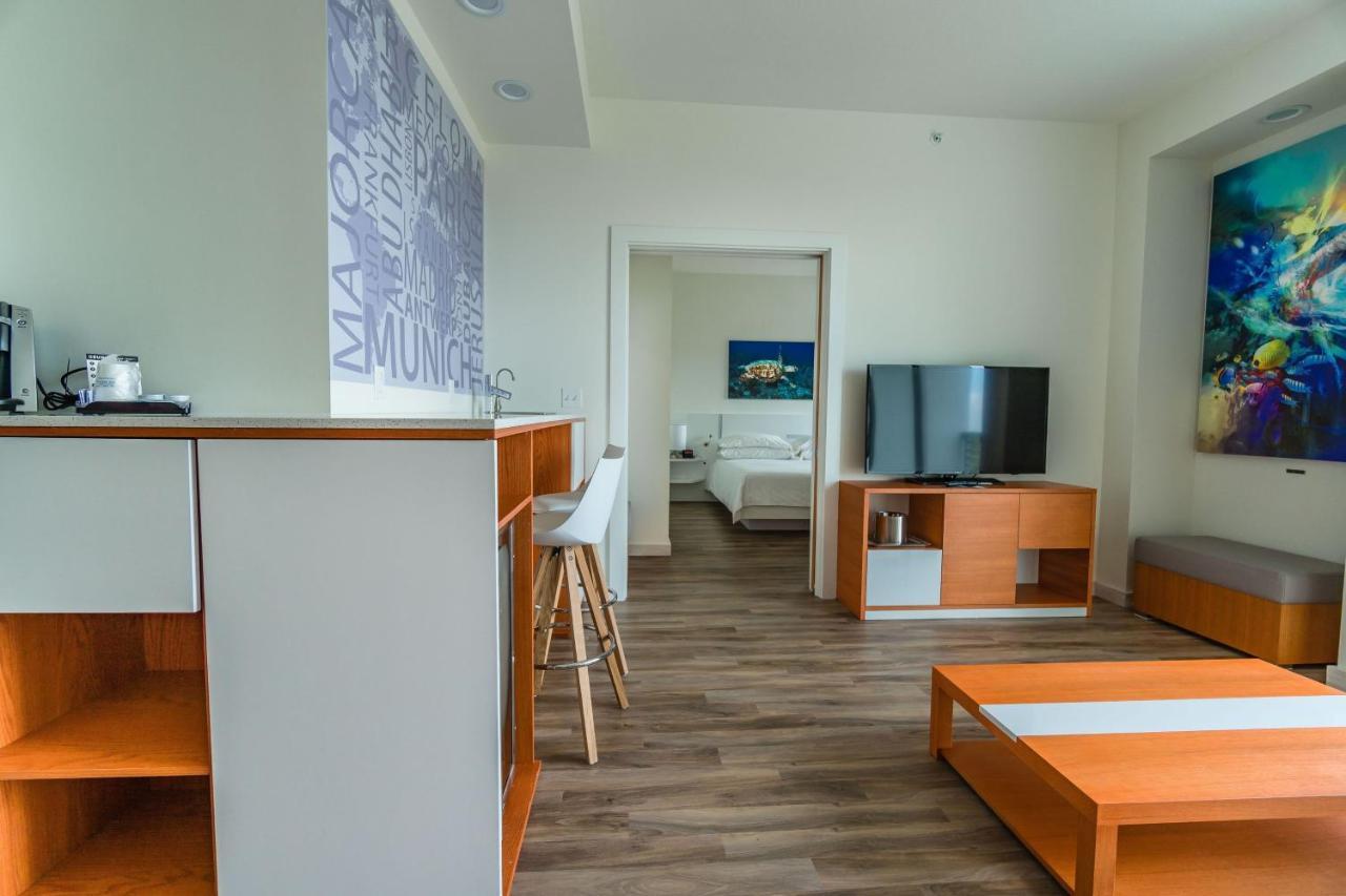 Maritime Hotel Fort Lauderdale Airport & Cruiseport Exteriör bild
